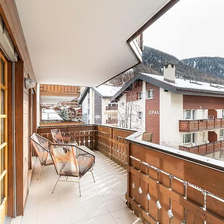 Vrony Apartments By Hotel Walliserhof Zermatt Exterior photo